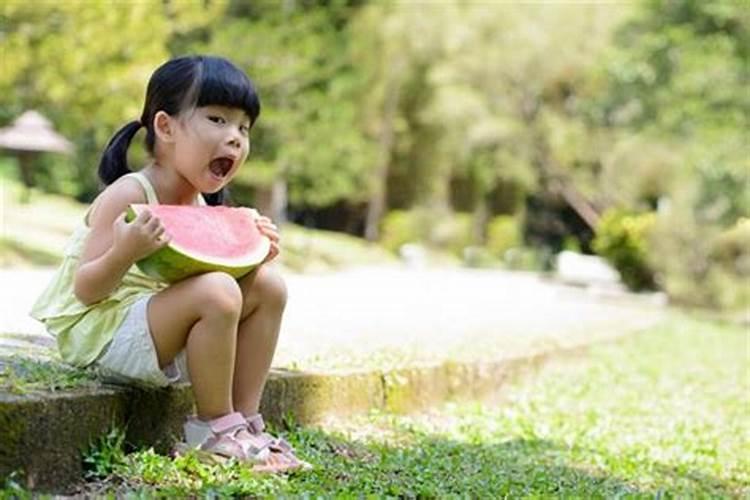 梦见儿子上小学时候的样子