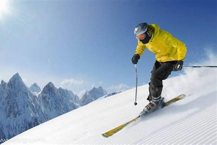 梦见滑雪向上坡滑什么意思