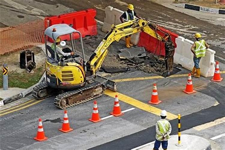 梦见修公路好吗周公解梦