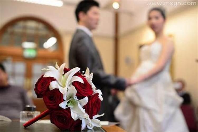 梦见别人结婚举行婚礼