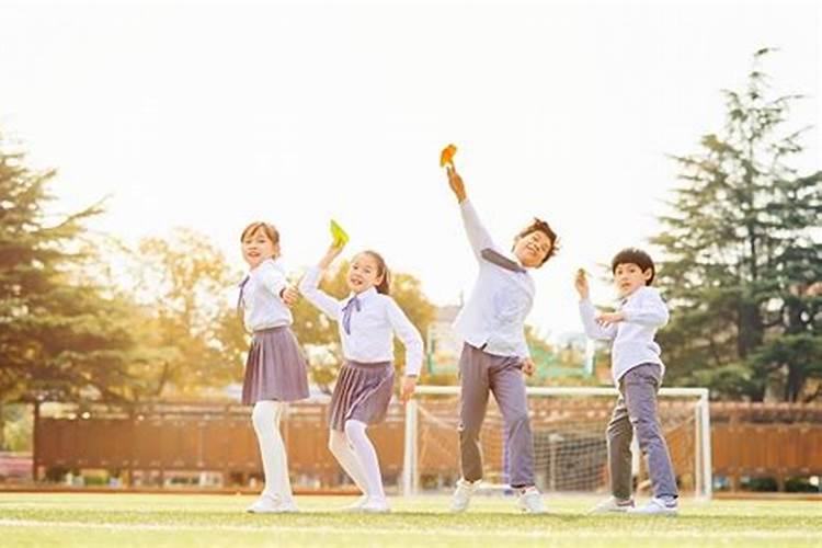 最近做梦梦到小学同学女生了