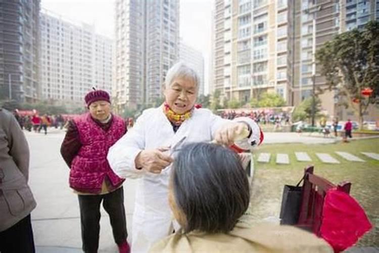 男人做梦剪头发是什么意思啊解梦女人